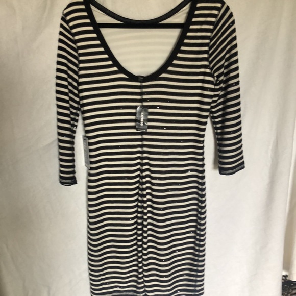 Express striped dress with small sequins. Size S/P - Picture 2 of 6